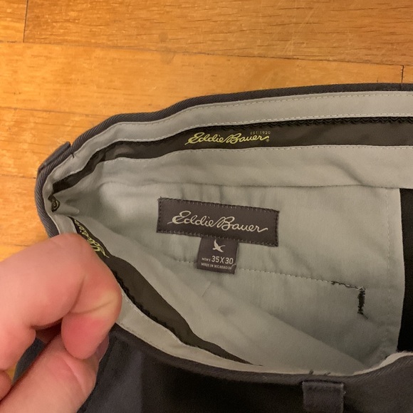 Eddie Bauer wrinkle free classic fit - Picture 3 of 7